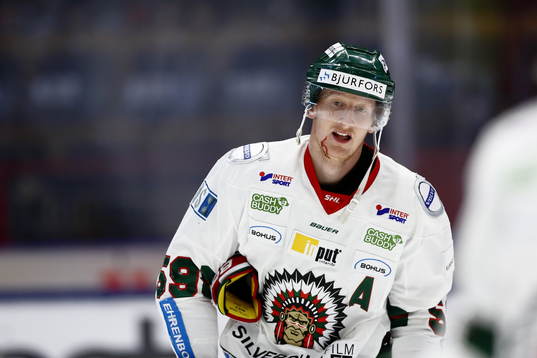 Det blöder från Frölundas Simon Hjalmarsson