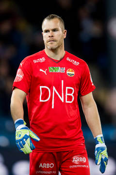 Goalkeeper Espen Bugge Pettersen of Strømsgodset