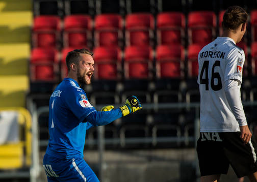 Örebros målvakt Oscar Jansson