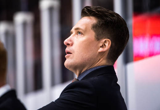 Växjös tränare Sam Hallam