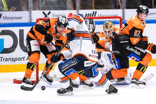 Växjös Andrew Calof  gör 1-1