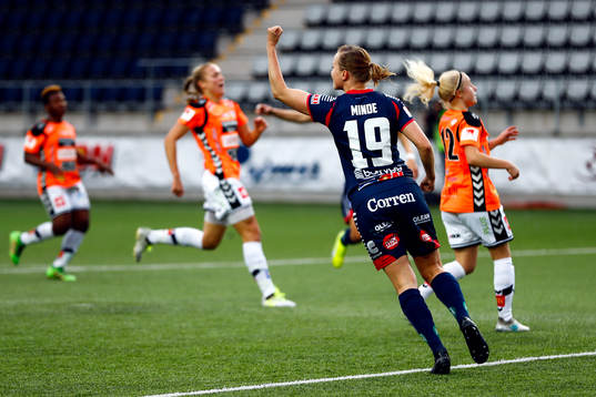 Linköpings Kristine Minde jublar