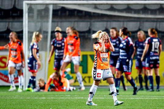 Kristianstads Kajsa Törnkvist reagerar