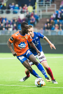 Edwin Oppong Anane-Gyasi of Aalesund and Ivan Tarek