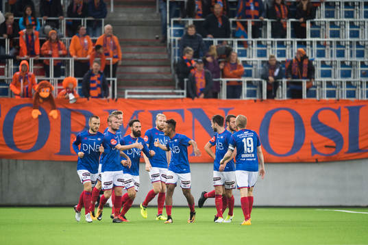 Players of Vålerenga celebrate 2-0