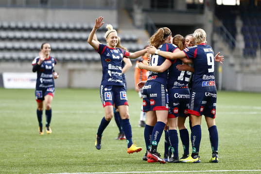 Bläddra bland fler bilder av Fotboll, Damallsvenskan, Linköping - Kristianstad