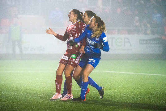 Piteås Felicia Karlsson reagerar