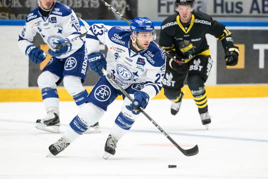 Leksands Alex Friesen  i ishockeymatchen i