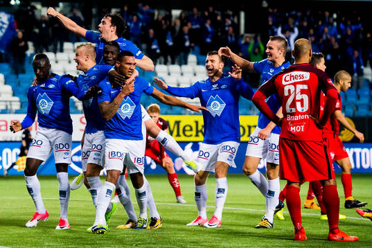 Ruben Gabrielsen of Molde celebrates with his teammates