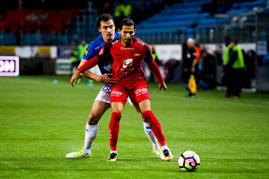 Vegard Forren of Molde and Deyver Vega of Brann