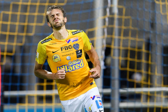 Falkenbergs Tobias Karlsson deppar