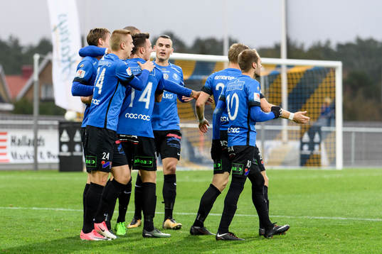 Trelleborgs spelare jublar