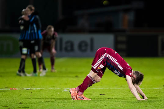Djurgårdens Jakob Une Larsson deppar