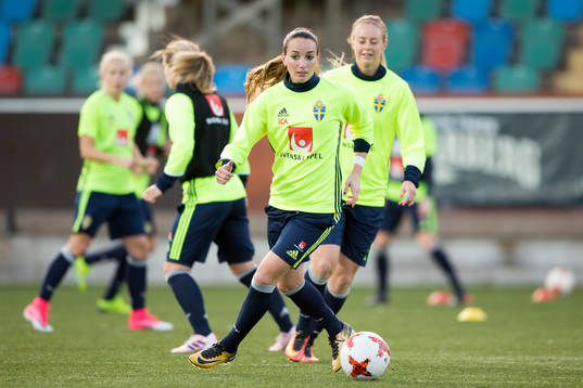 Kosovare Asllani