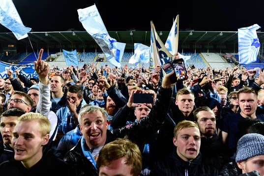 Malmö FFs supportrar jublar
