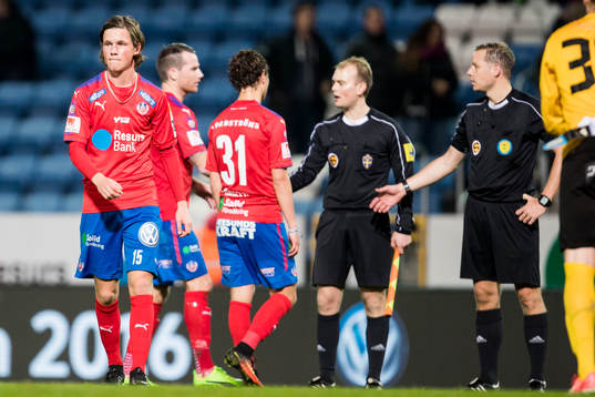 Helsingborgs Max Svensson deppar