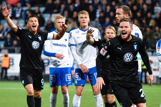 Malmö FFs Lasse Nielsen jublar