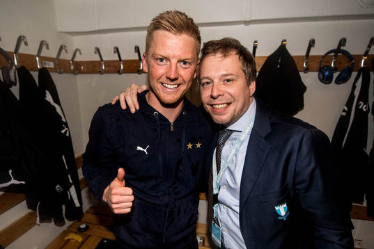 Malmö FFs Anders Christiansen och kommunikationschef Peter