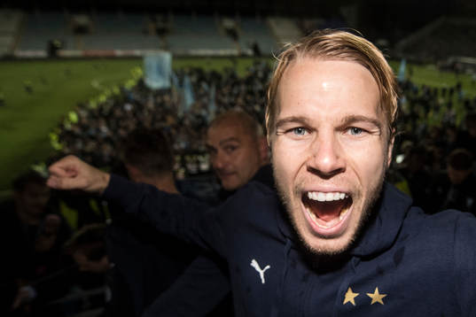 Malmö FFs Oscar Lewicki jublar