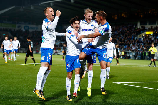 Norrköpings David Moberg Karlsson jublar med sina
