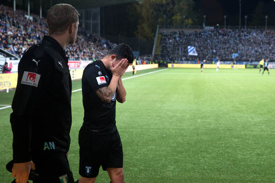 Malmö FFs Behrang Safari deppar