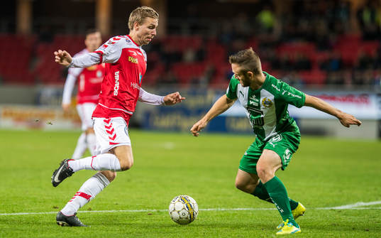 Kalmars Jonathan Ring och Hammarbys Muamer Tankovic