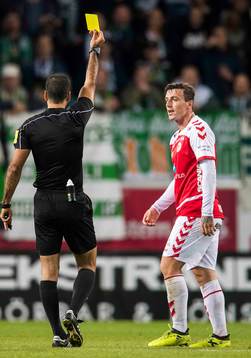 Matchens domare Mohammed Al-Hakim varnar Kalmars Erton