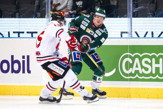 Frölundas Carl Grundström och Örebros Sakari Manninen
