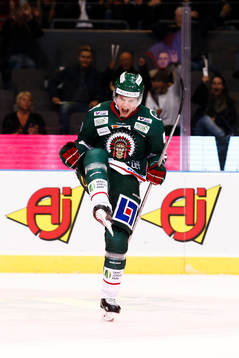 Frölundas Lias Andersson jublar