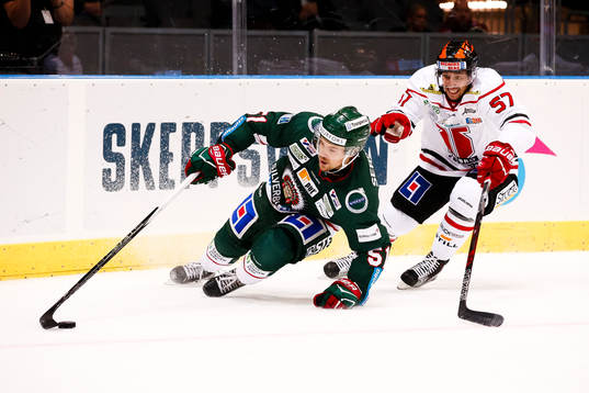 Frölundas Mats Rosseli Olsen och Örebros Daine Todd