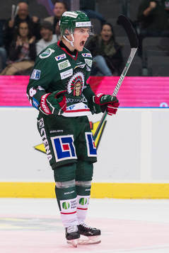 Frölundas Lias Andersson jublar
