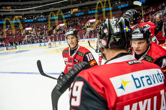 Malmö Redhawks Robin Alvarez jublar