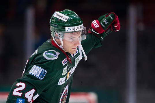 Frölundas Lias Andersson tackar publiken