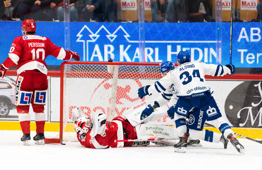 Leksands Tobias Forsberg och Olle Alsing jublar
