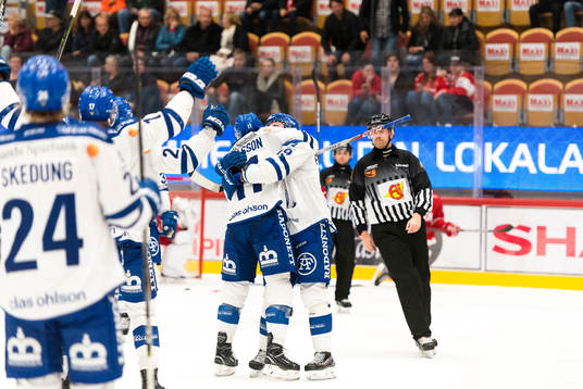 Leksands Tobias Forsberg och Martin Karlsson jublar