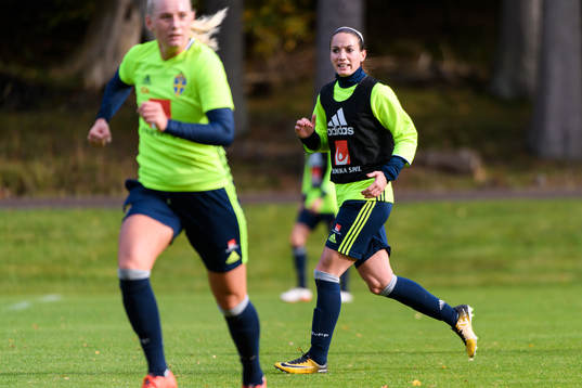 Kosovare Asllani