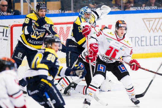 s Alexander Ytterell, Lawrence Pilut och målvakt Fredrik