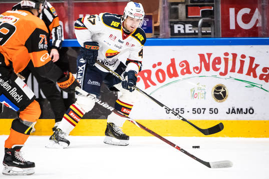 Djurgårdens Linus Johansson och Karlskronas Emil Lundberg