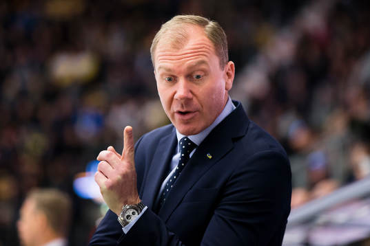 s tränare Johan Lindbom