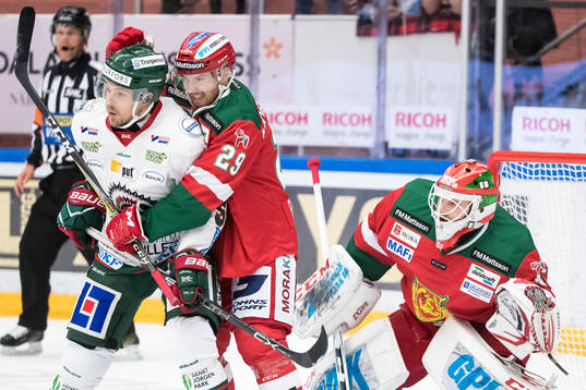 Moras Marcus Fagerudd och Frölundas Mats Rosseli Olsen