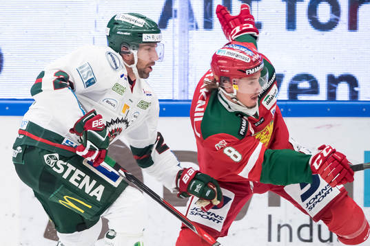 Frölundas Joel Lundqvist och Moras Robin Johansson  i