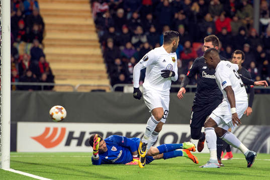 Östersunds Salisu Abdullahi Gero gör 1-1