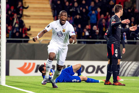 Östersunds Salisu Abdullahi Gero jublar