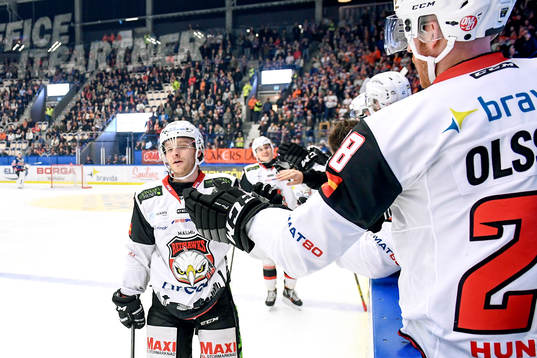 Malmö Redhawks Johan Olofsson jublar