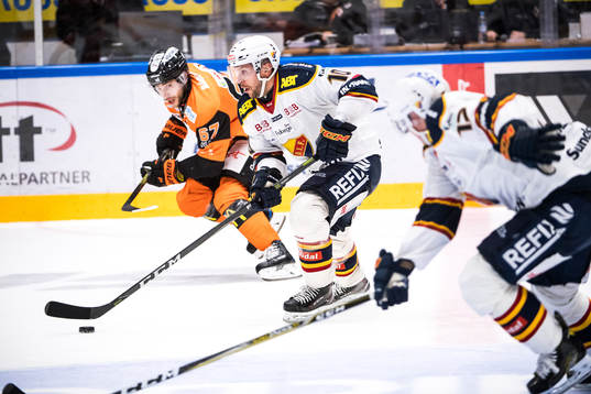 Karlskronas Konstantin Komarek  och Djurgårdens Niclas