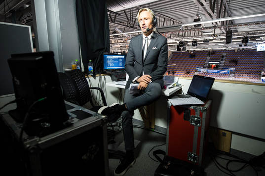 Cmore Patrik Westberg sitter orädd på