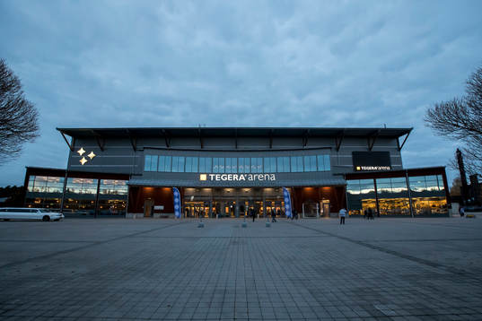 Tegera Arena innan ishockeymatchen i hockeyallsvenskan