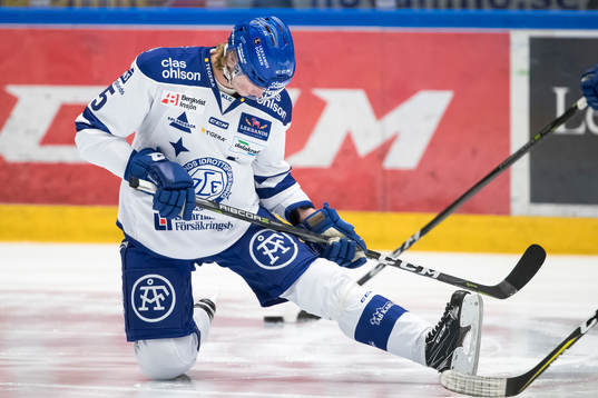 Leksands Calle Själin på värmningen innan