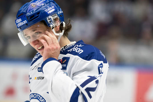Leksands Fredrik Forsberg  i ishockeymatchen i