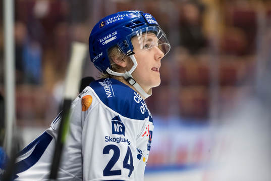 Leksands Isak Skedung  i ishockeymatchen i